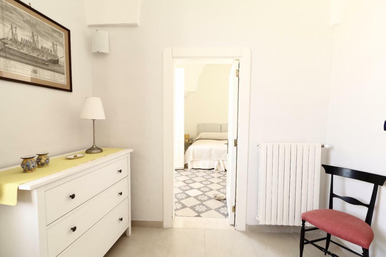 Slow Lecce - Old Town Apartment Sit ภายนอก รูปภาพ