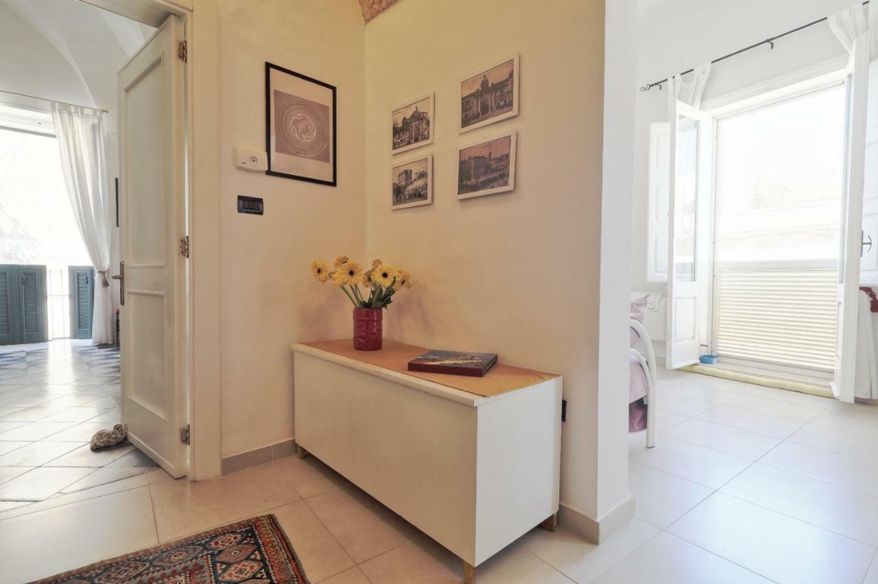 Slow Lecce - Old Town Apartment Sit ภายนอก รูปภาพ